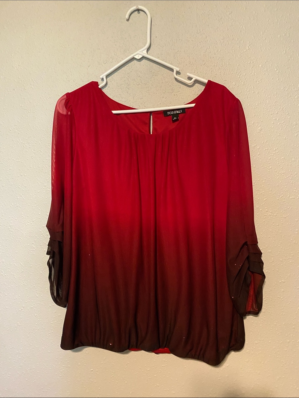 Roz & Ali Red to Black Ombre Blouse with Gathered 3/4 Sleeves